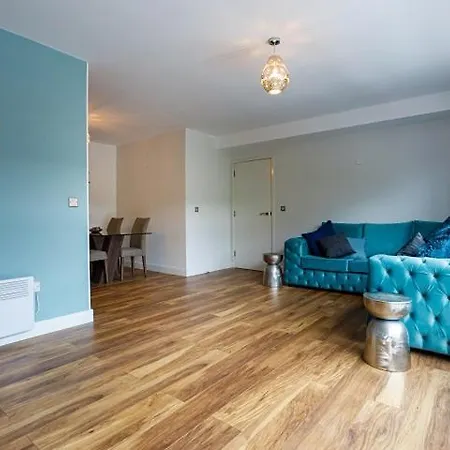 2 Bedroom Apt, With Parking. Northern Quarter Manchester