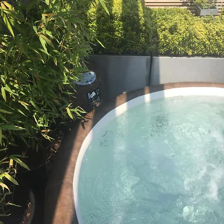 Contemporary Ancoats Penthouse With Large Private Terrace And Hot Tub Konukevi Manchester