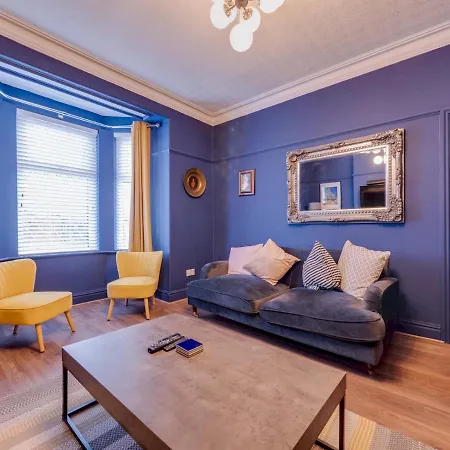 Pass The Keys Unique Stylish 3 Bedroom Sleeps 5 Feriehus