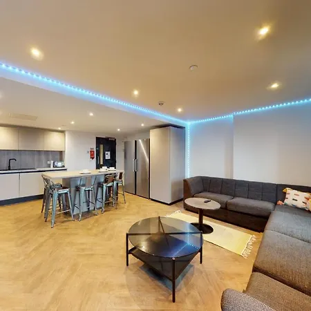 Apartmán For Students Only Canvas *