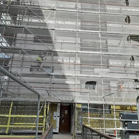 Apt In With Secure Parking *