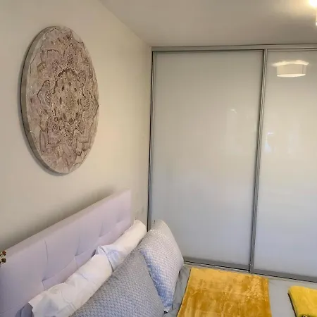 Spacious And Amazing 4 Bedroom Detached House