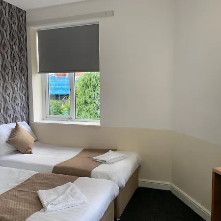 Imperial Salford 3* סלפורד