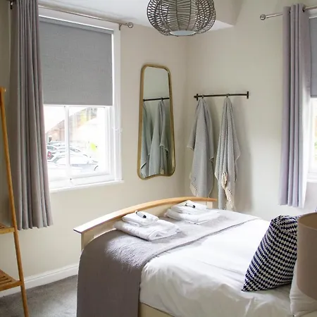 Holiday home Lock Keepers - Detached House In The Manchester