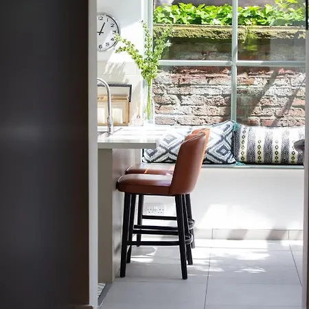 Lock Keepers - Detached House In The Holiday home *