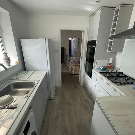 Apartment White House *