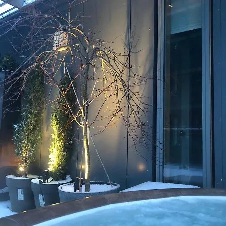 Contemporary Ancoats Penthouse With Large Private Terrace And Hot Tub Konukevi