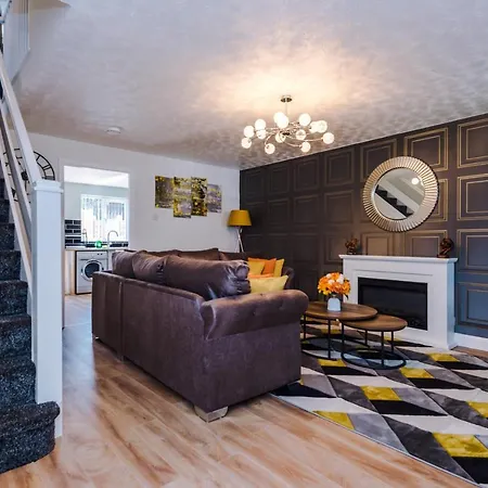 Stylish 4 Bedroom Close To City Centre * 曼彻斯特