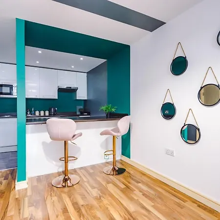아파트 Spacious - Sleeps 9