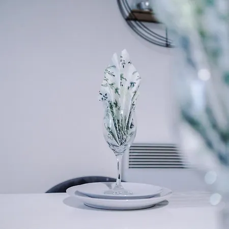 아파트 Spacious - Sleeps 9 *