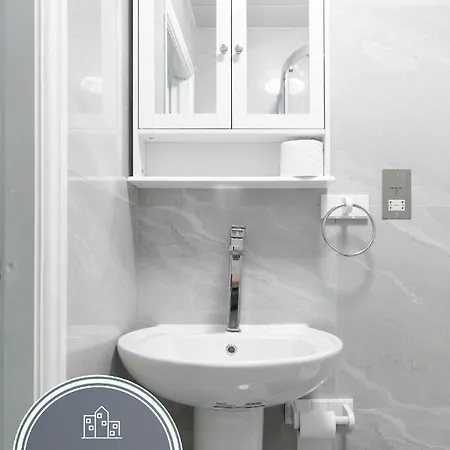 Hills View Manchester