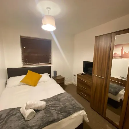 Apartment Ladywell *