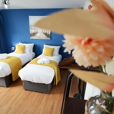 Апартаменты Deansgate Heights, *