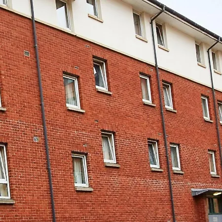 게스트하우스 Modern Rooms For Students Only, Manchester - Sk *