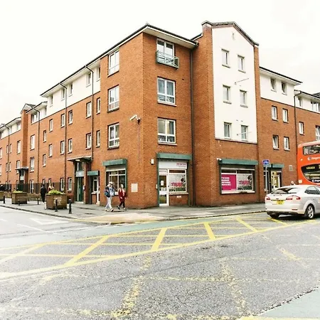 Modern Rooms For Students Only, Manchester - Sk 맨체스터