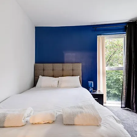 아파트 Comfy 2 Bedroom 2 Bath Apt Near Etihad *