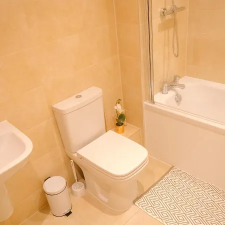 Modern Two Bed Near Stadium 아파트 맨체스터