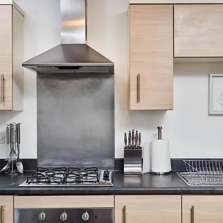 Gem - Sleeps 6 Apartment