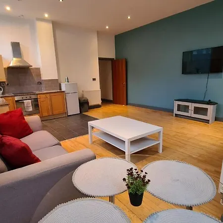 Apartment Spacious, Bright And Airy Centre Flat. Unique Converted Mill. Manchester