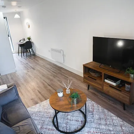 Staycay - Modern 1-Bed Apartment In Manchester City Centre