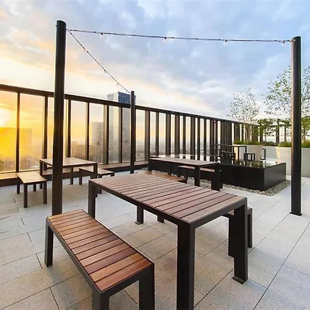 Luxury 2 Bedroom Centre Apartmán *