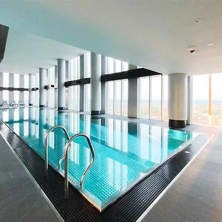 Luxury 2 Bedroom Centre Apartmán
