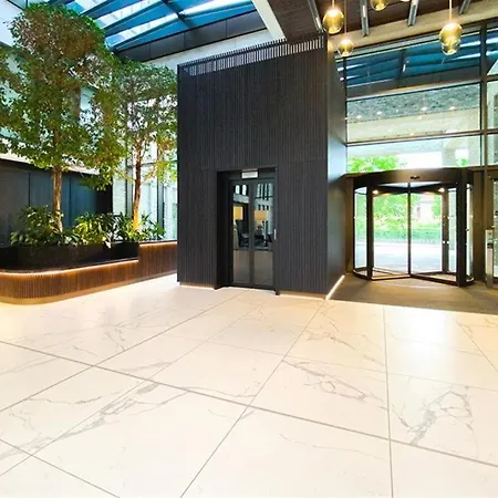 Luxury 2 Bedroom Centre アパート