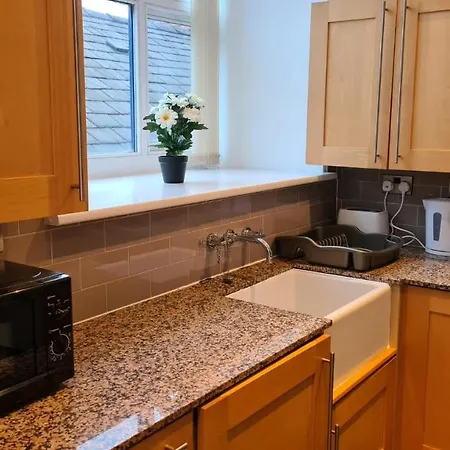 Spacious, Bright And Airy Centre Flat. Unique Converted Mill. Μάντσεστερ