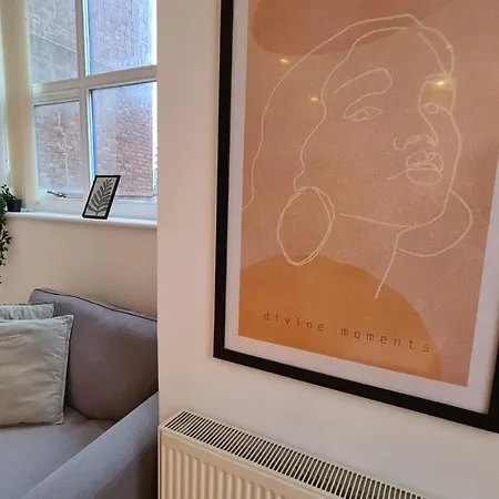 Apartment Spacious, Bright And Airy Centre Flat. Unique Converted Mill. Manchester