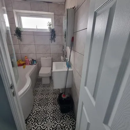 Spacious House In Сasa de vacaciones