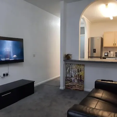 Apartment Entire Rental, Easy Reach To Etihad Stadium Manchester