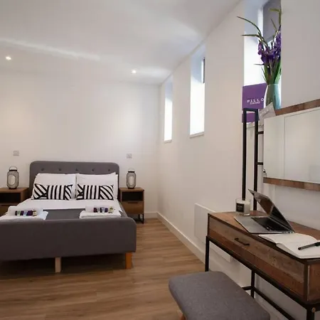 Apartment Pillo Serviced - Arena *
