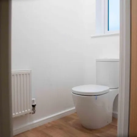 בית נופש Pass The Keys Spacious And Modern Property With Parking And Garden מנצ'סטר
