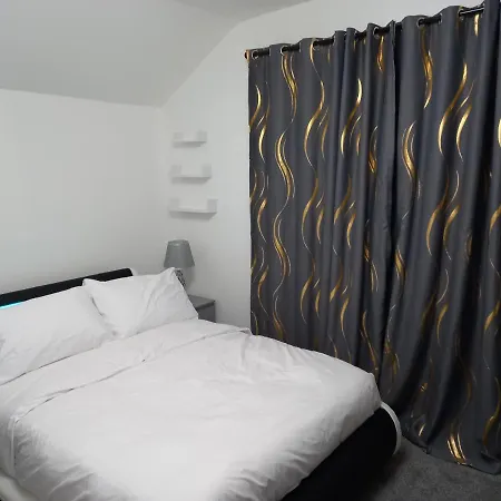 Bed & Breakfast Cozzy *