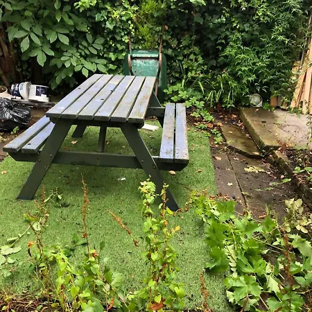 Apartmán Private Studio Flat Great Location In