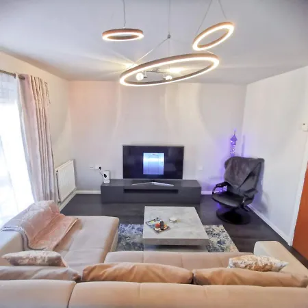 Entire In Th Heart Of Manchester, M15 Apartment