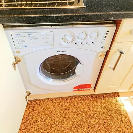 アパート Full Flat-g Floor-private Kitchen/bathroom-parking マンチェスター