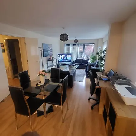 Living 2 Bedroom 2 Bathroom In Deansgate M1 * Manchester