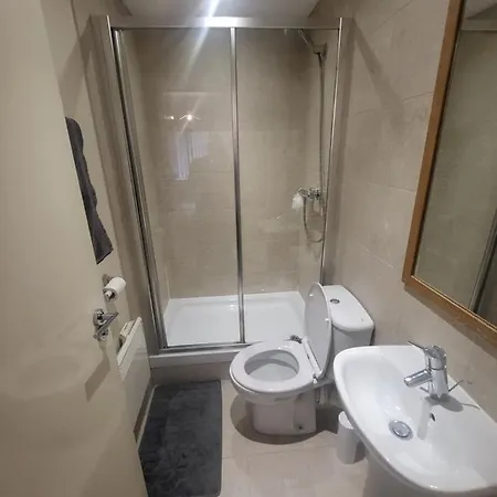 Living 2 Bedroom 2 Bathroom In Deansgate M1 Apartment Manchester