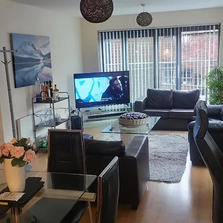 Living 2 Bedroom 2 Bathroom In Deansgate M1 * Manchester