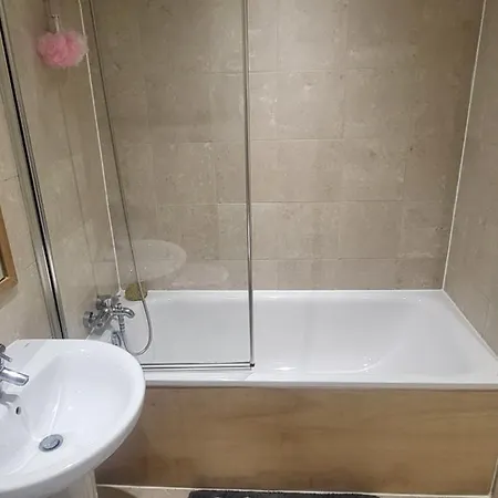 Living 2 Bedroom 2 Bathroom In Deansgate M1 Manchester