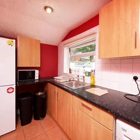 Crystal House 10min To Centre Ideal For Work And Leisure * מנצ'סטר