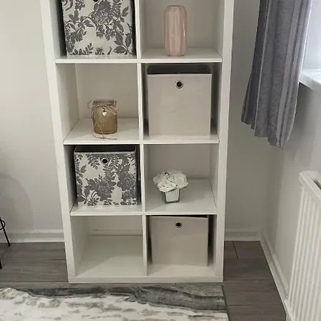 Bv Luxury Spacious 3 Bedroom House At Isaac Close
