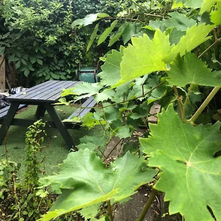Private Studio Flat Great Location In * Manchester