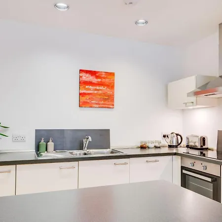 Pass The Keys Modern 1 Bedroom In Central