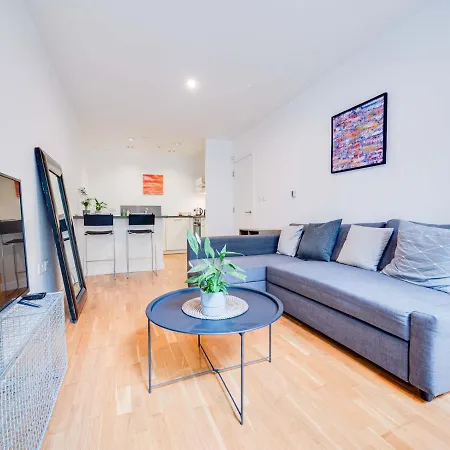 Апартаменты Pass The Keys Modern 1 Bedroom In Central