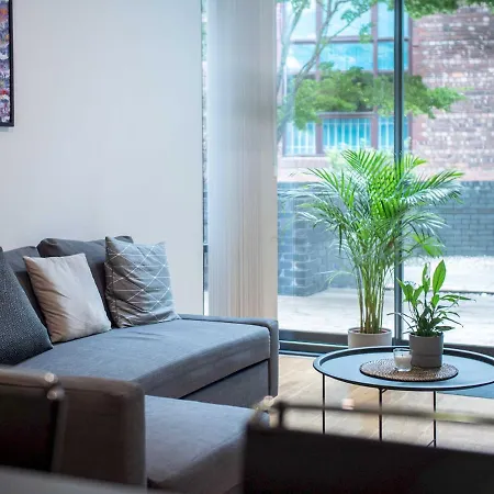 Апартаменты Pass The Keys Modern 1 Bedroom In Central *