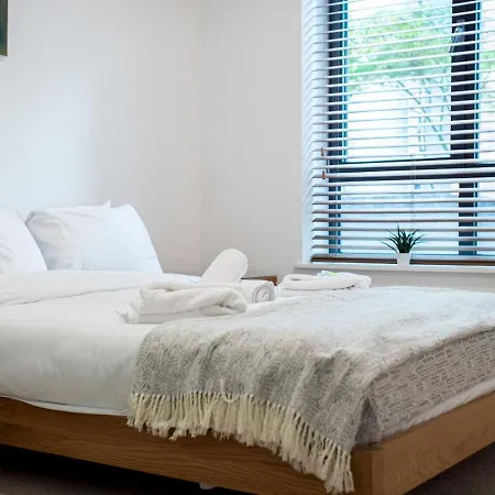 Апартаменты Pass The Keys Modern 1 Bedroom In Central