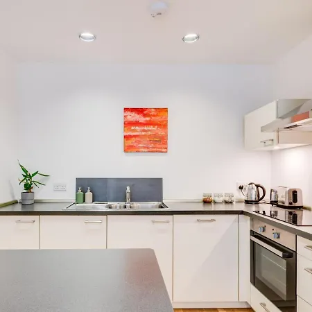 Apartment Pass The Keys Modern 1 Bedroom In Central *