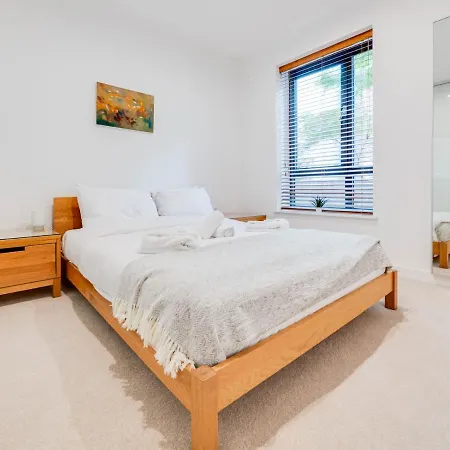 Pass The Keys Modern 1 Bedroom In Central Апартаменты